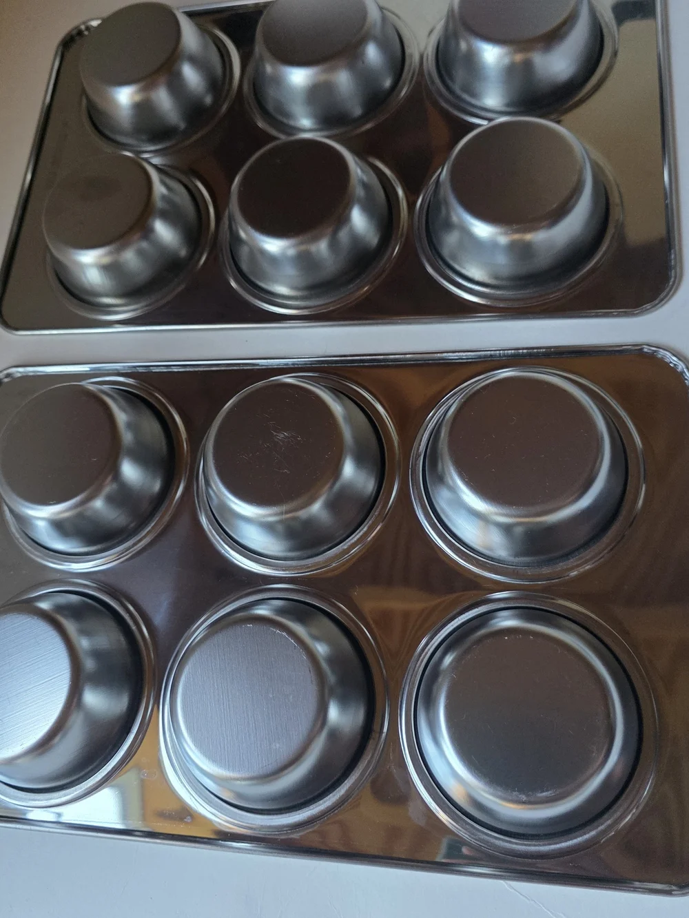 Noname Silver 12-Cup Muffin Pan Set - Nonstick Steel